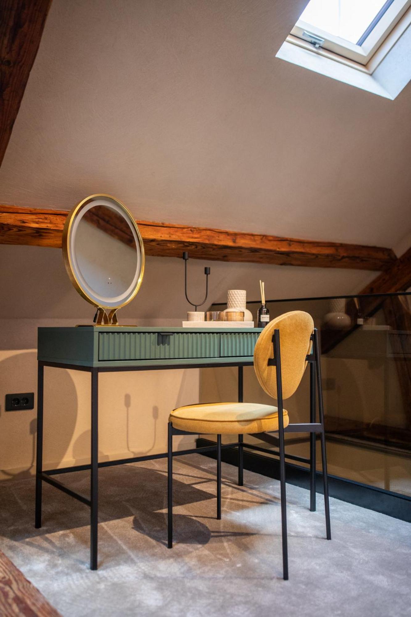Bed and Breakfast Rabbit Hole à Sibiu Extérieur photo